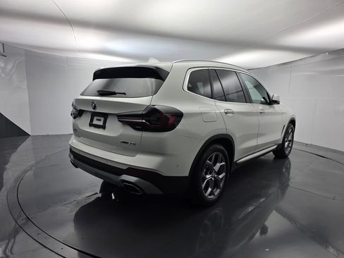 Used 2024 BMW X3 sDrive30i w/ Convenience Package RWD image 4