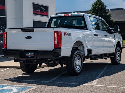 Used 2025 Ford F250 XL w/ FX4 Off-Road Package AWD/4WD image 36