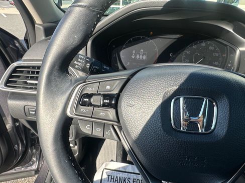 Used 2022 Honda Accord EX-L image 19