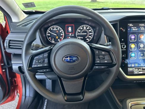 Used 2025 Subaru Crosstrek 2.0i Premium image 18
