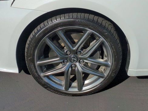 Used 2016 Lexus IS 350 350 image 9