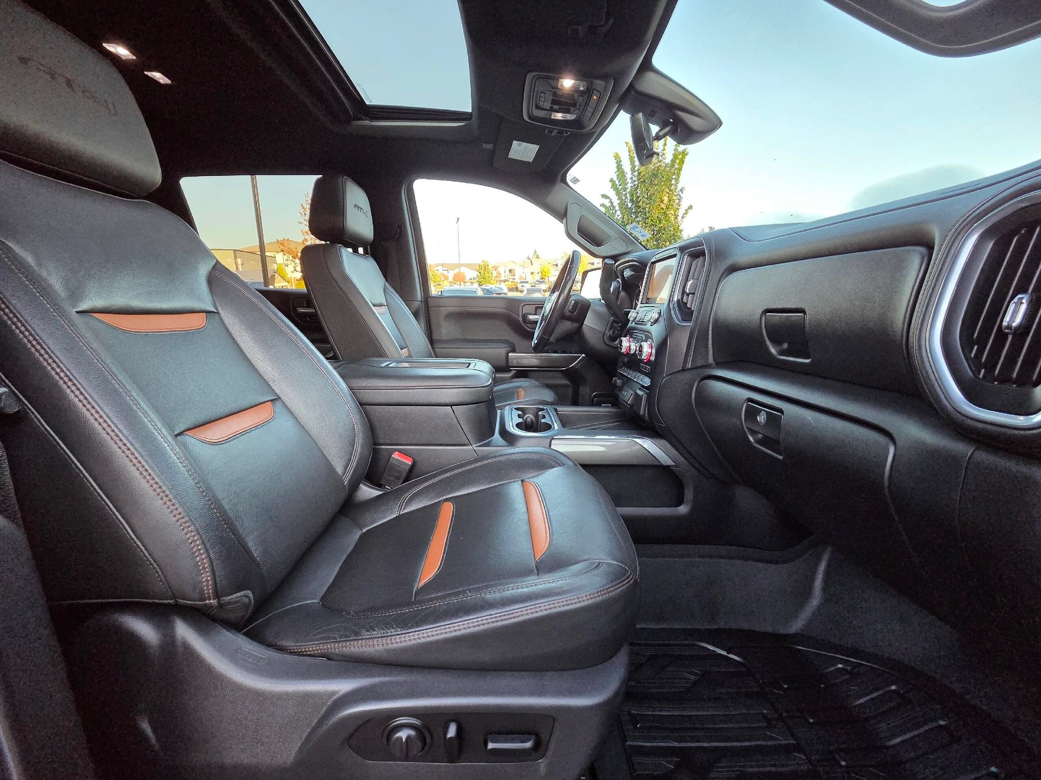 Used 2019 GMC Sierra 1500 AT4 w/ AT4 Premium Package AWD/4WD image 33