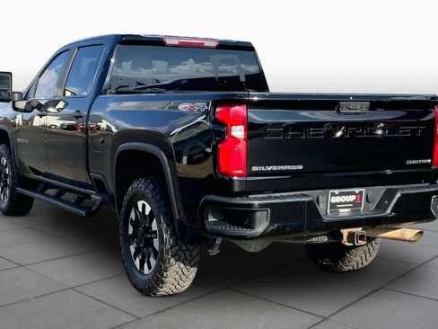 Used 2020 Chevrolet Silverado 2500 Custom w/ Custom Value Package AWD/4WD image 12