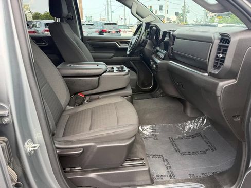 Used 2026 Chevrolet Silverado 1500 RST AWD/4WD image 27