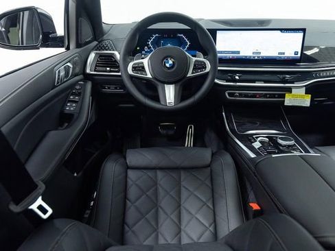 New 2026 BMW X7 xDrive40i image 4
