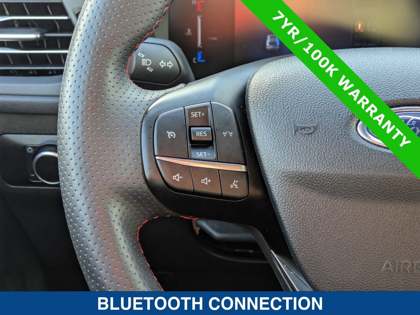 Certified 2025 Ford Escape ST-Line FWD image 25