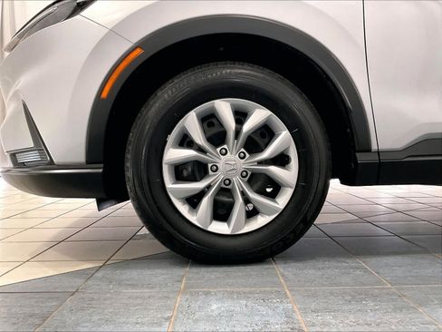 Used 2024 Honda CR-V LX image 7