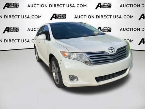 Used 2011 Toyota Venza AWD image 3
