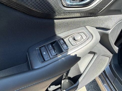 Used 2025 Subaru Legacy Premium AWD/4WD image 20