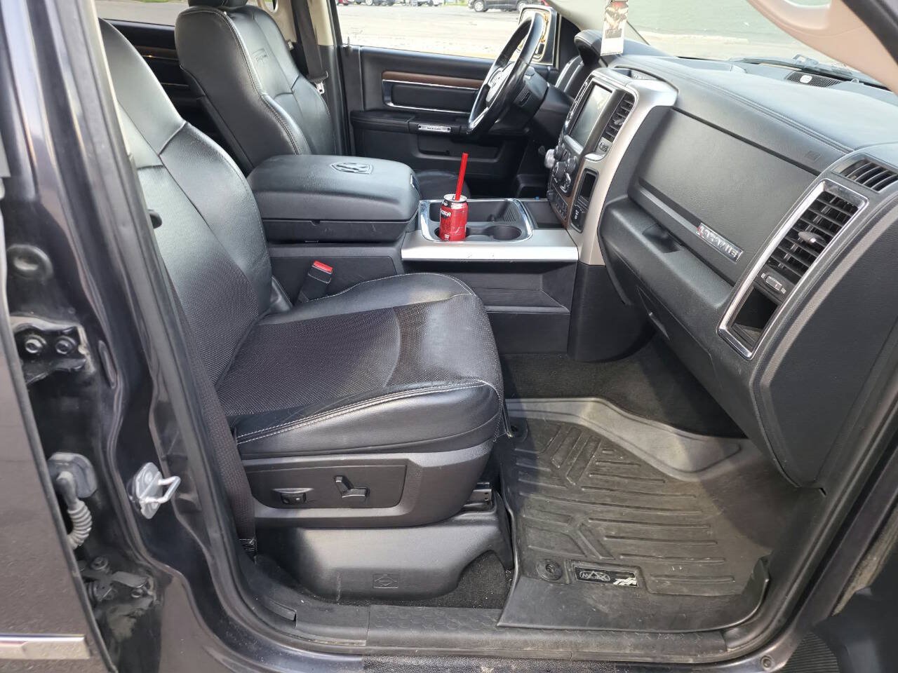 Used 2015 RAM 1500 Laramie w/ Convenience Group AWD/4WD image 19