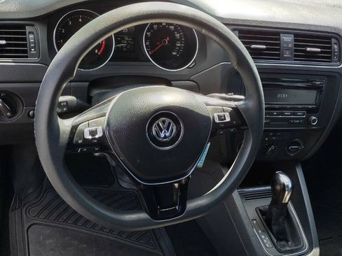 Used 2015 Volkswagen Jetta S FWD image 13