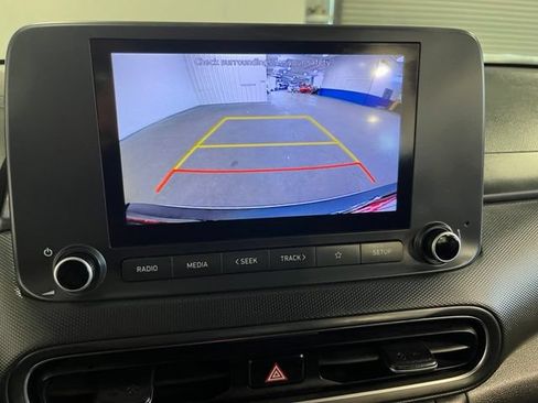 Used 2022 Hyundai Kona SEL AWD/4WD image 28