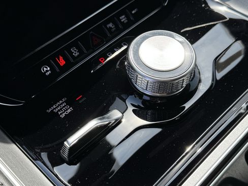 New 2026 Jeep Grand Wagoneer image 20