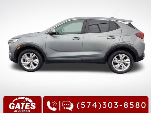 Used 2025 Buick Encore GX Preferred AWD/4WD image 6