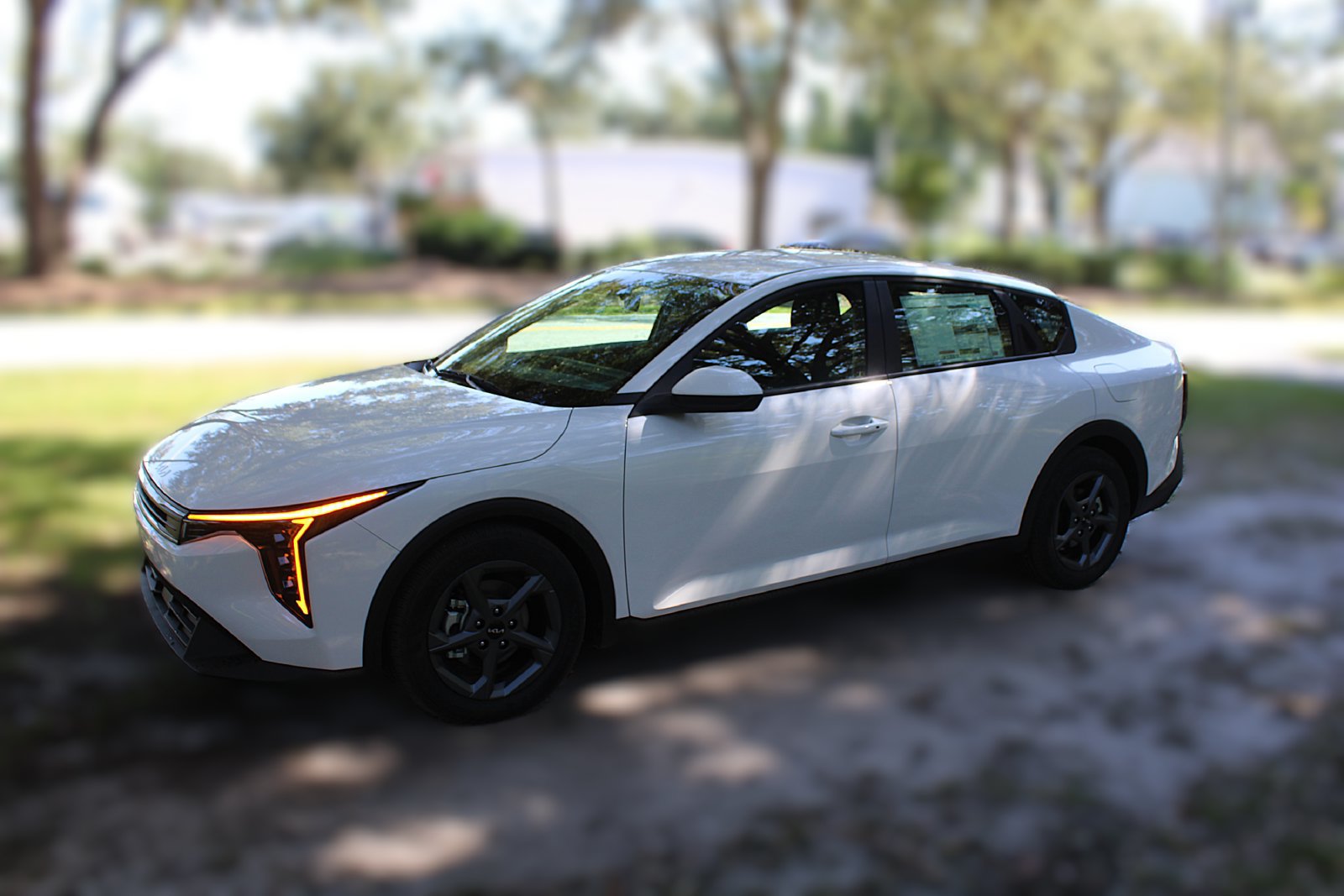 New 2026 Kia K4 FWD image 14