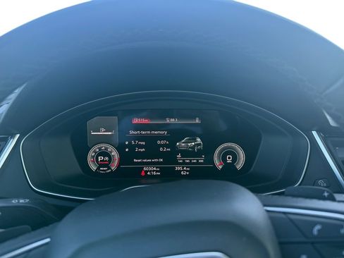 Used 2023 Audi Q5 2.0T Premium Plus image 16