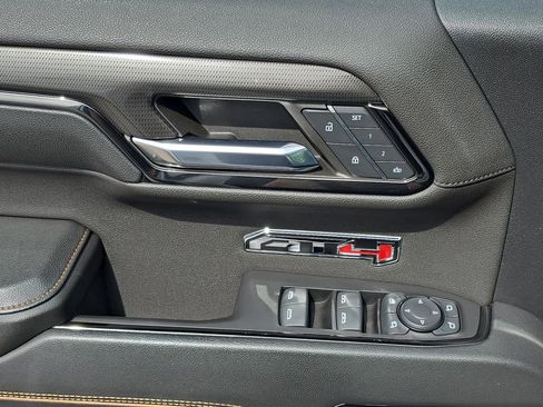 Certified 2023 GMC Sierra 1500 AT4 w/ AT4 Premium Package AWD/4WD image 28