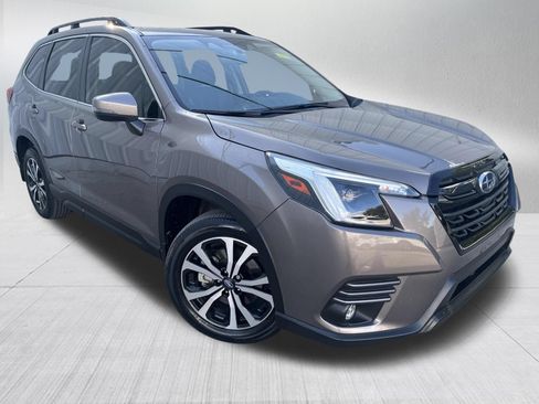 Used 2024 Subaru Forester Limited AWD/4WD image 3