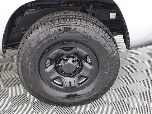 Used 2023 Toyota Tacoma SR image 17