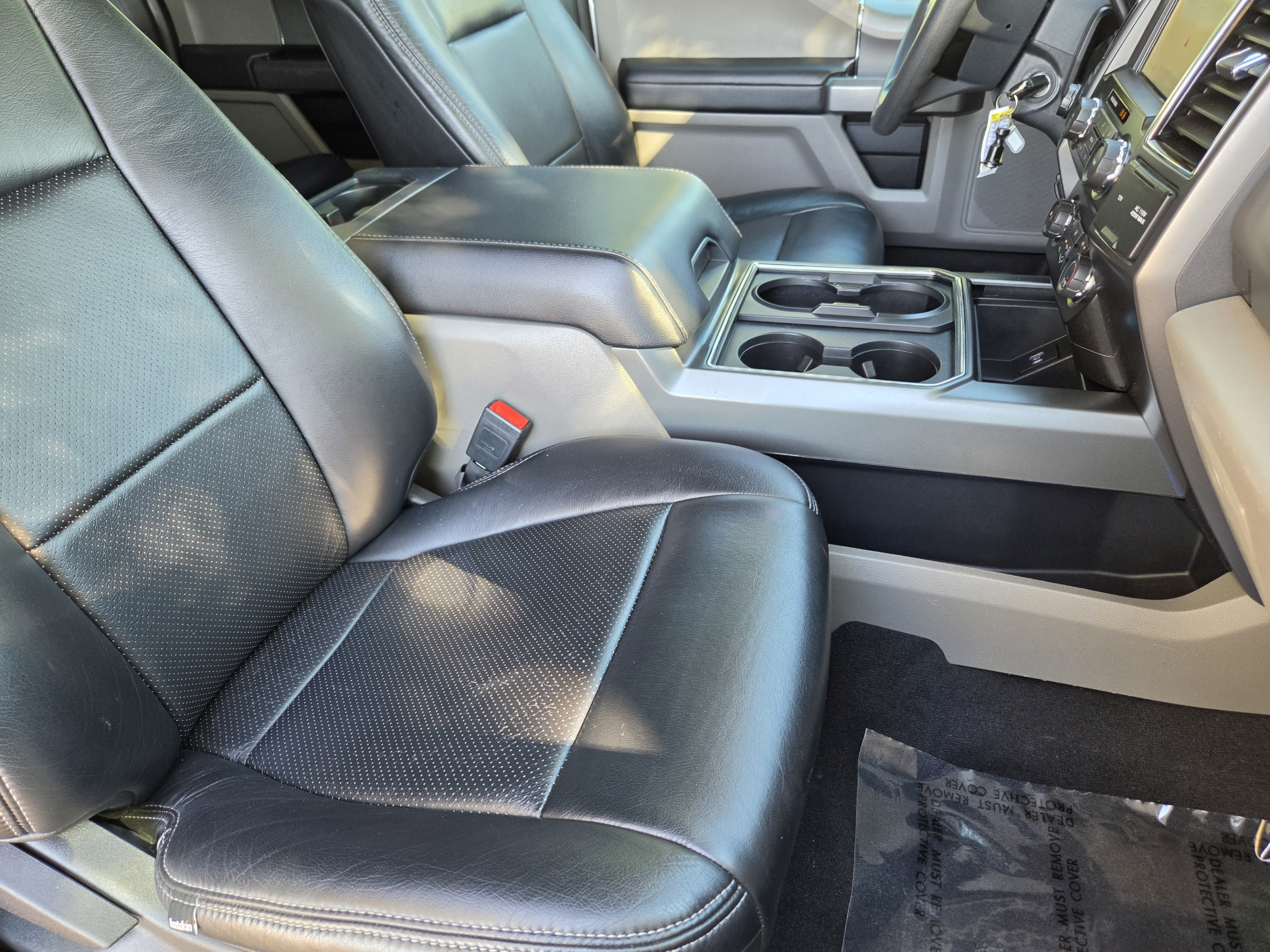 Used 2022 Ford F250 XLT w/ Black Appearance Package AWD/4WD image 6