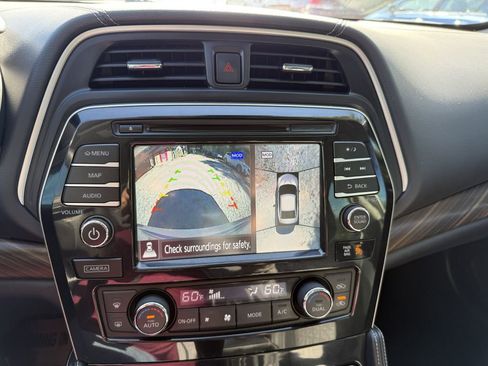 Used 2017 Nissan Maxima Platinum image 27