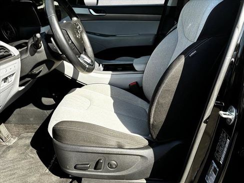 Used 2022 Hyundai Palisade SEL w/ Convenience Package image 11