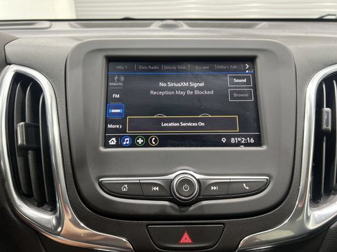 Used 2020 Chevrolet Equinox LT AWD/4WD image 16