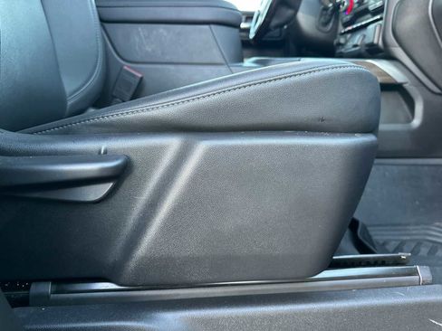 Used 2021 Chevrolet Silverado 1500 LT Trail Boss image 23