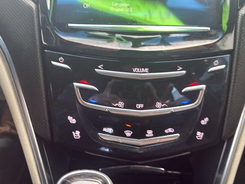 Used 2015 Cadillac XTS Platinum image 19