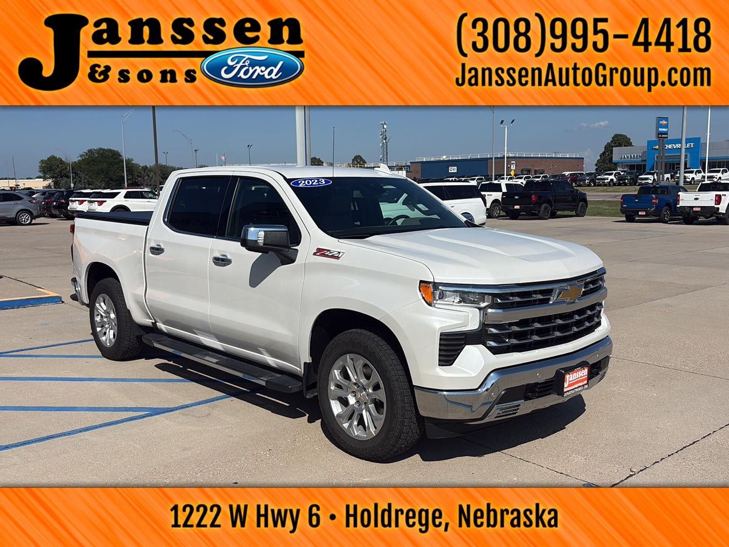 Used 2023 Chevrolet Silverado 1500 LTZ AWD/4WD image 4