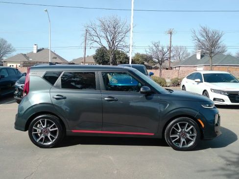 Used 2021 Kia Soul Turbo image 5