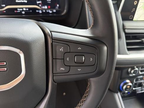 Used 2023 GMC Yukon AT4 w/ AT4 Premium Plus Package AWD/4WD image 29