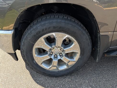 Used 2021 RAM 1500 Big Horn AWD/4WD image 15
