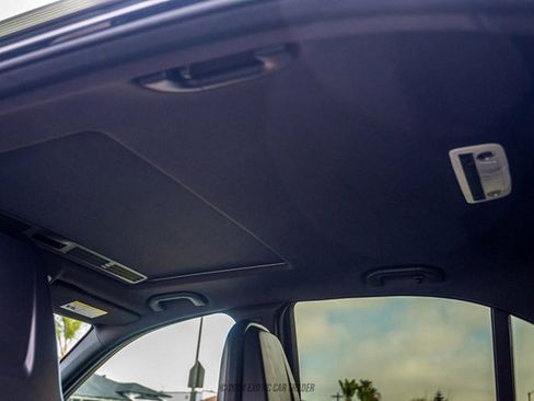 Used 2013 Mercedes-Benz C 63 AMG Sedan image 44