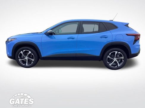 Used 2024 Chevrolet Trax RS FWD image 6