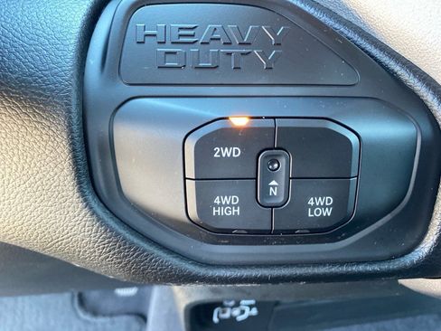 Used 2026 RAM 2500 Big Horn AWD/4WD image 12