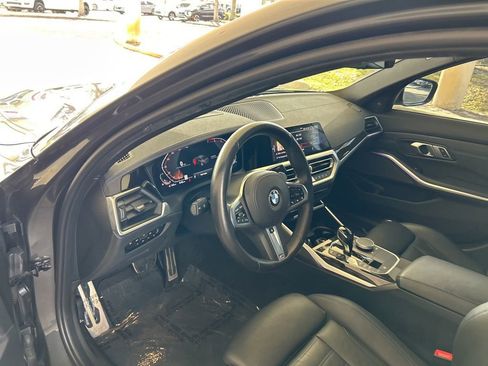 Used 2019 BMW 330i Sedan w/ M Sport Package image 6