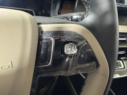 New 2026 Lincoln Corsair Reserve image 25