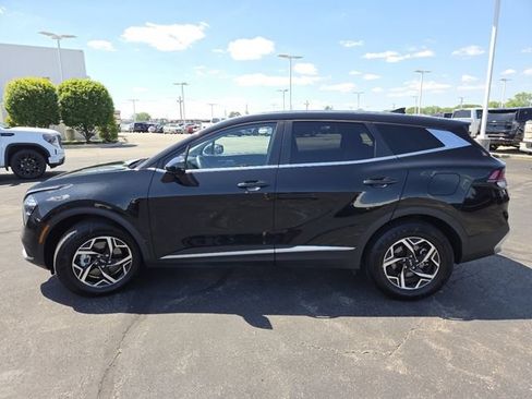 Used 2023 Kia Sportage LX FWD image 13