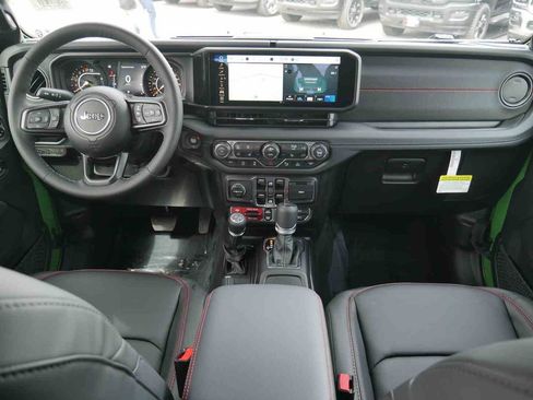 New 2026 Jeep Gladiator Rubicon AWD/4WD image 4