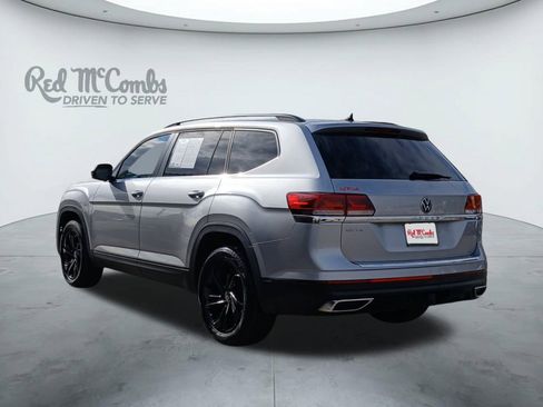 Used 2023 Volkswagen Atlas SE image 3