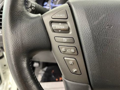 Used 2020 Nissan Armada Platinum w/ Captain's Chairs Package AWD/4WD image 21