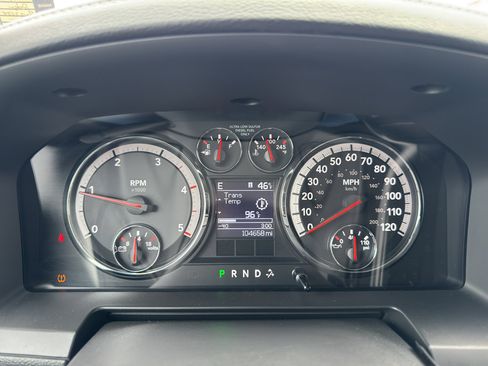 Used 2011 RAM 2500 Laramie w/ Cold Weather Group image 13