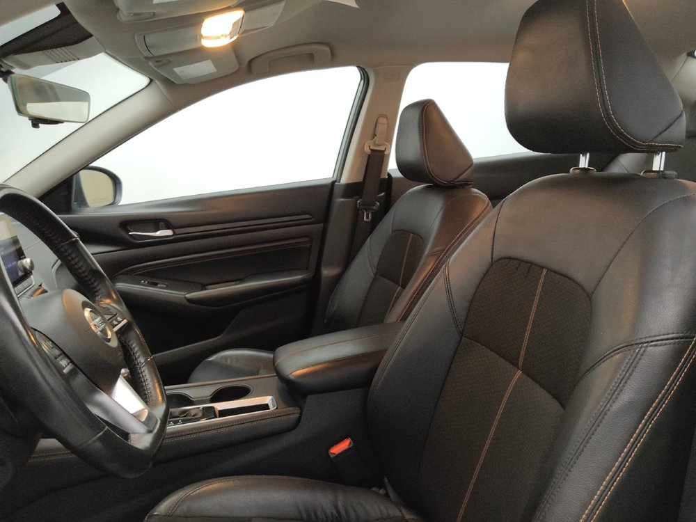 Used 2022 Nissan Altima 2.5 SR FWD image 17