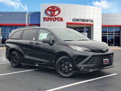 New 2026 Toyota Sienna XLE Woodland Edition