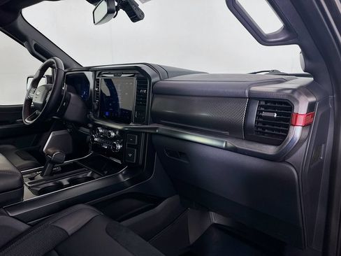 Used 2025 Ford F150 Raptor AWD/4WD image 31