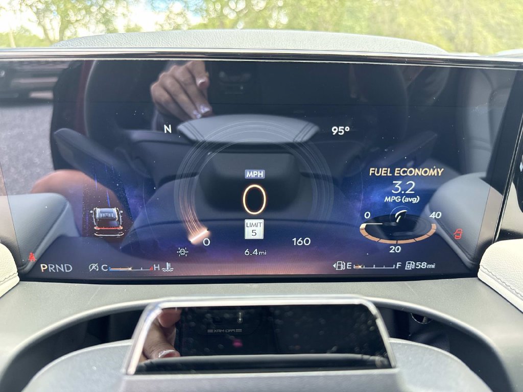 New 2027 Lincoln Aviator 2WD image 28
