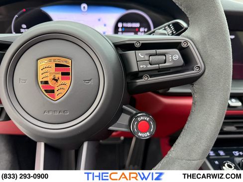 Used 2025 Porsche 911 Carrera 4 GTS image 47