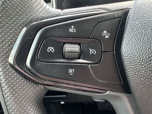 Used 2023 Chevrolet TrailBlazer LT w/ Convenience Package AWD/4WD image 22