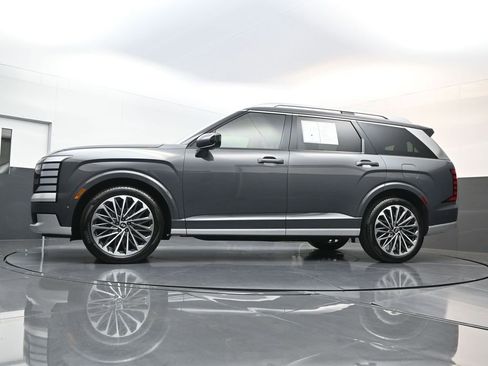 Used 2026 Hyundai Palisade Calligraphy AWD/4WD image 28